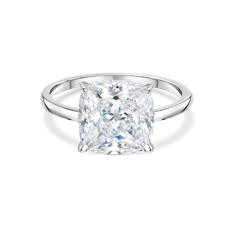 Women’s halo diamond rings-The Claire