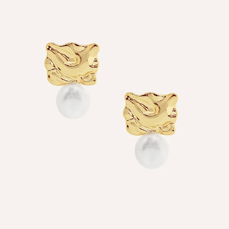 Women’s minimalist earrings-Dune Pearl Studs