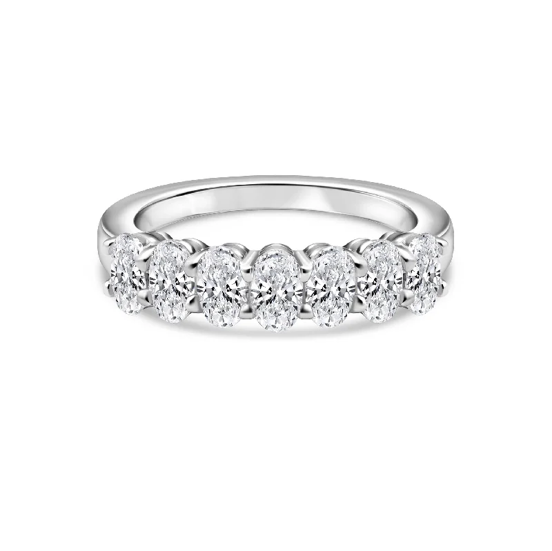 Women’s wedding bands-The Sienna