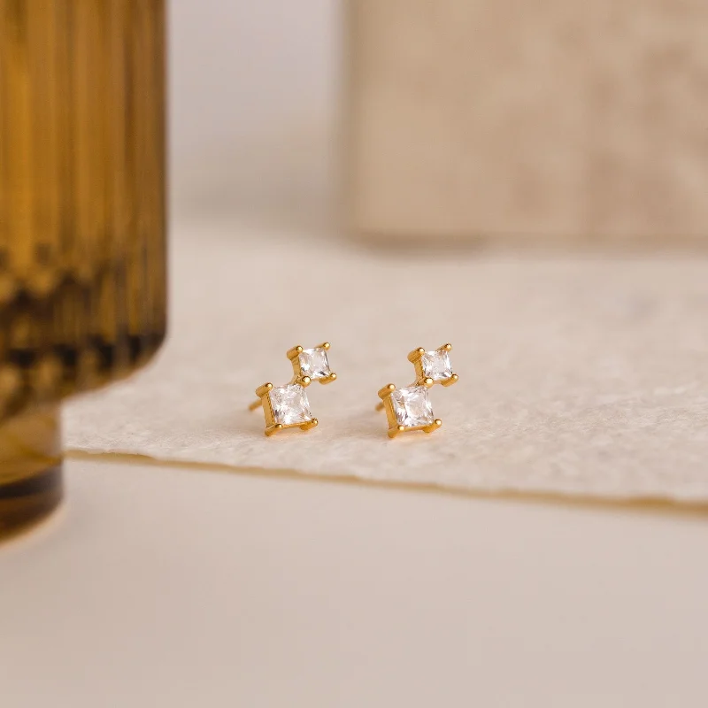 Women’s wedding earrings-Aria Diamond Drop Studs