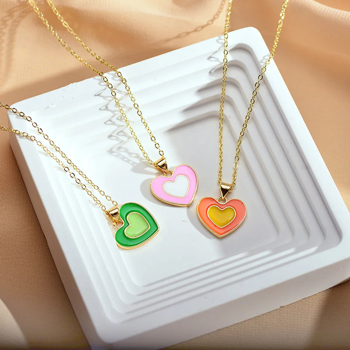 Women’s gemstone birthstone necklaces-Cute Simple Style Heart Shape Copper Enamel Plating Pendant Necklace