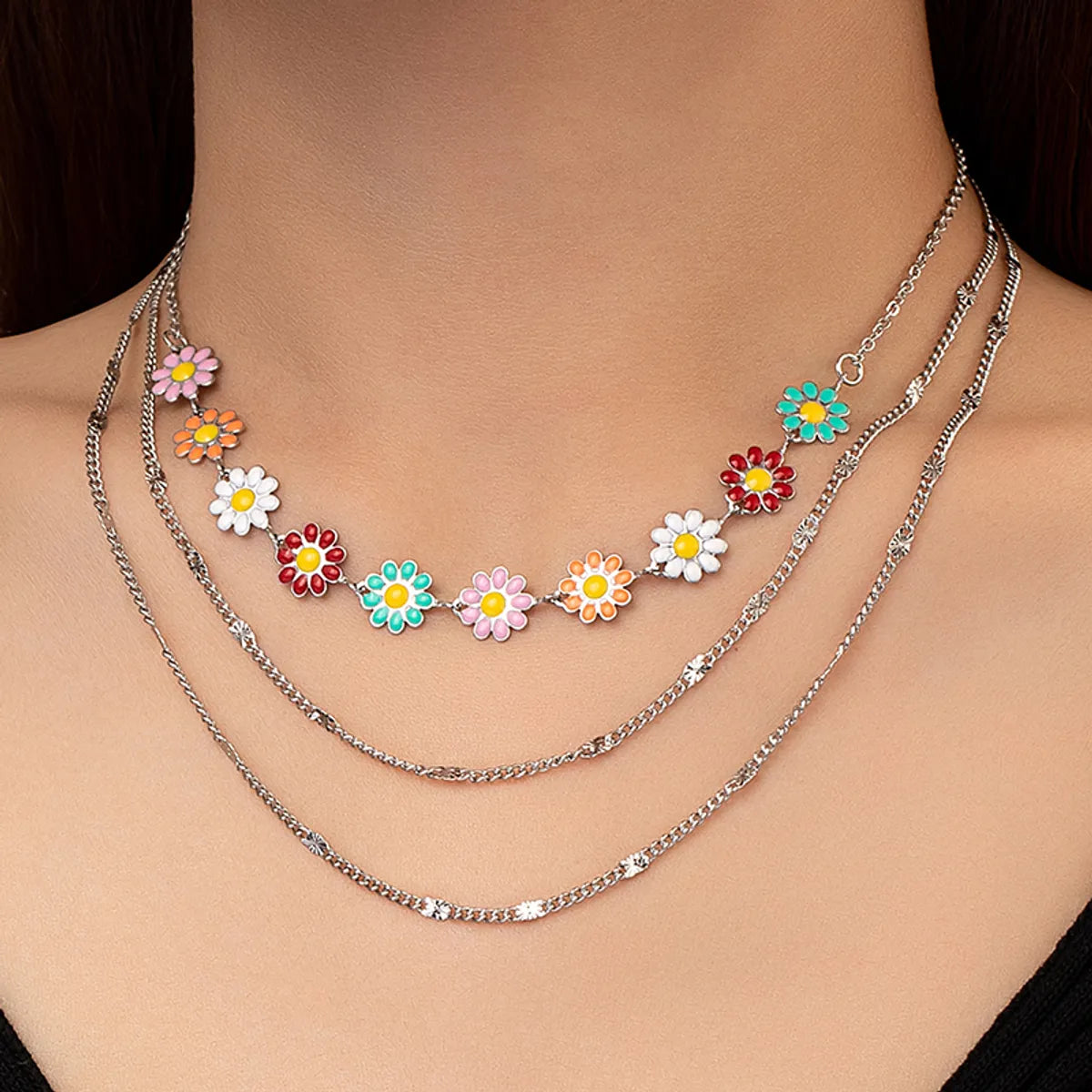 Women’s personalized infinity necklaces-Elegant Flower Daisy Alloy Enamel Silver Plated Women's Three Layer Necklace