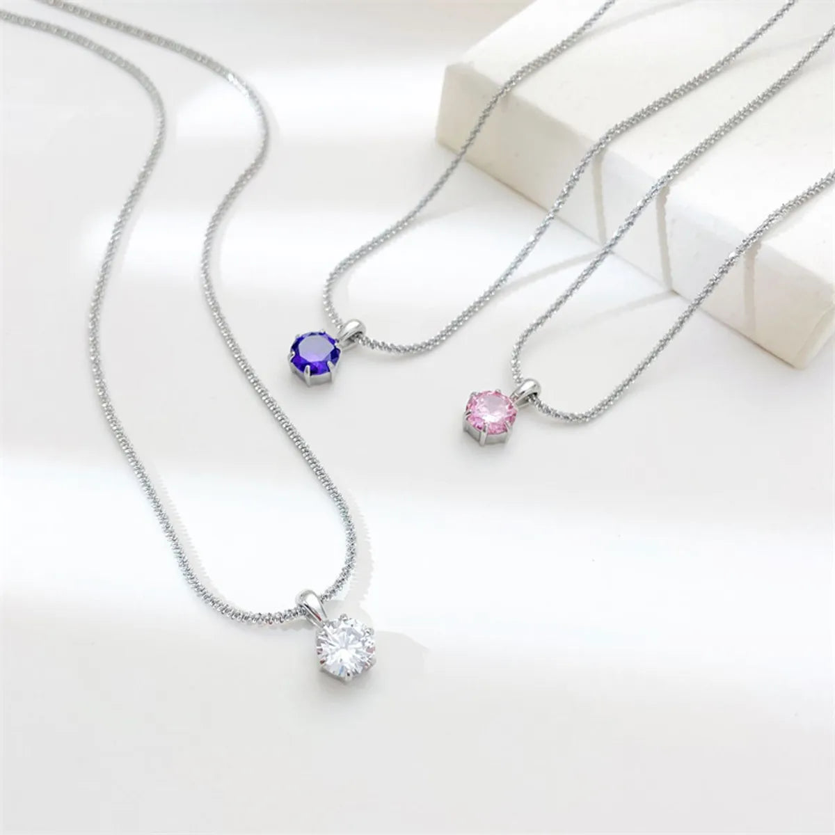 Women’s two-tone necklaces-Classic Style Solid Color Stainless Steel Zircon Pendant Necklace In Bulk