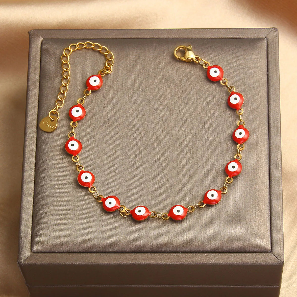 Red Eye Stainless Steel Bracelet 22cm