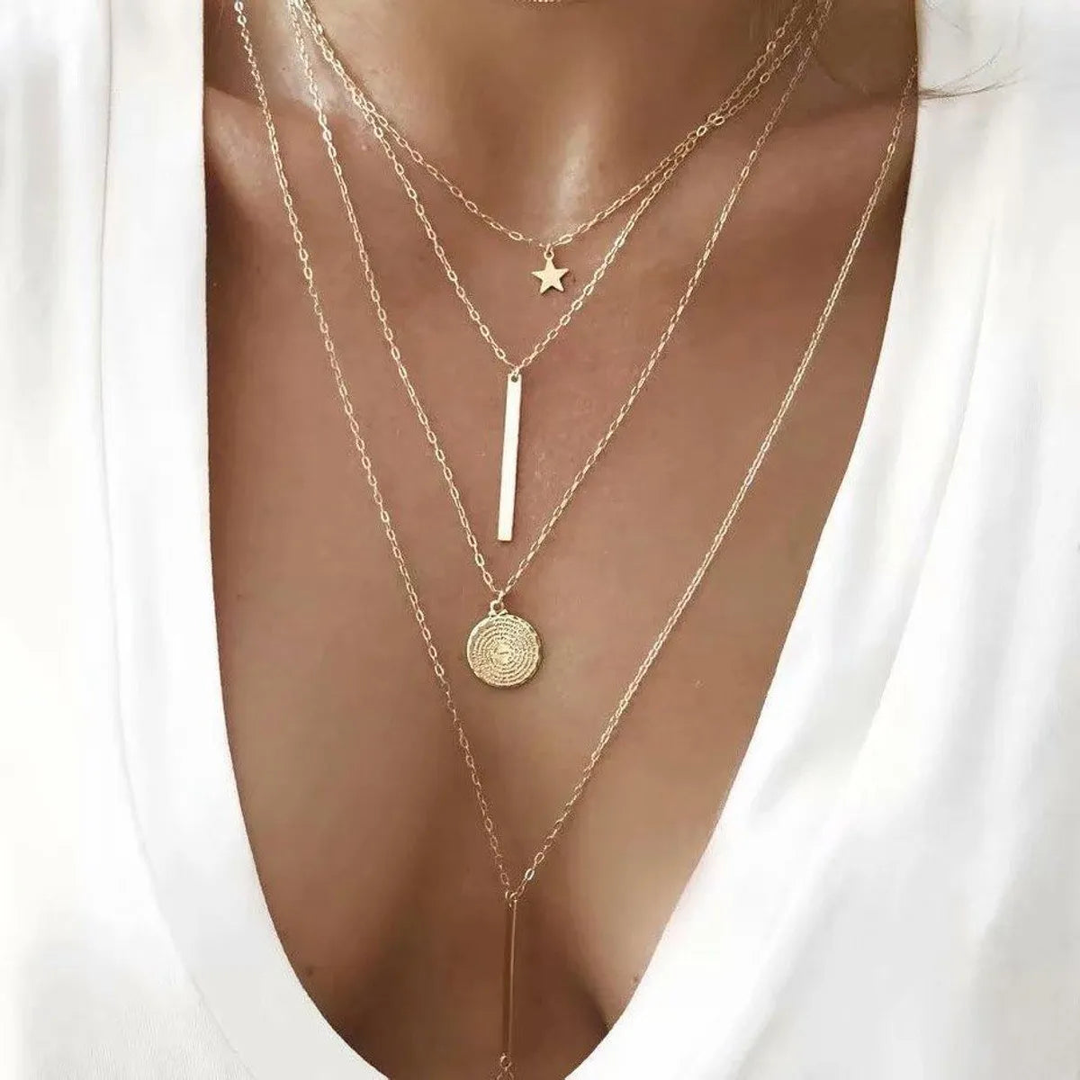 Women’s two-tone necklaces-Creative Retro Minimalist Star Round Vertical Pendant Nhpj128226