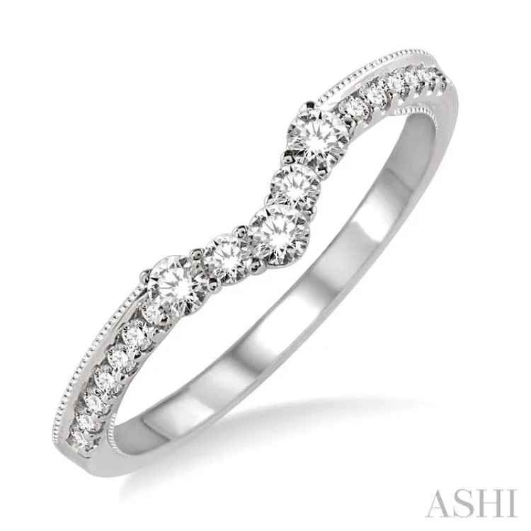 1/3 Ctw Round Cut Diamond Wedding Band in 14K White Gold