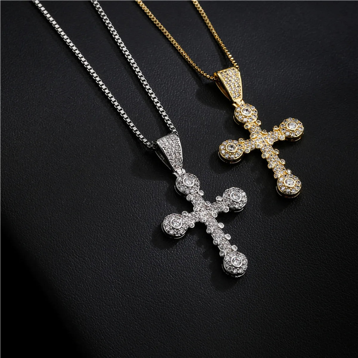 Women’s heart-shaped gold necklaces-Punk Style Copper Micro-inlaid Zircon Cross Pendant Necklace