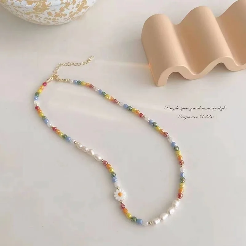 Colorful Beaded Daisy Necklace