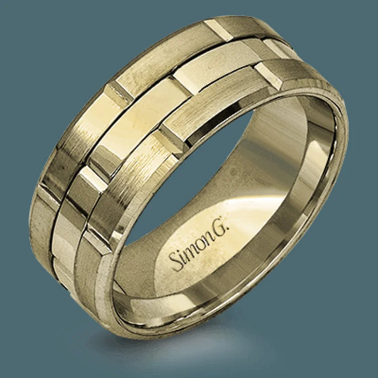 This brilliant two-tone men's wedding band features a center column of sleek yellow gold surrounded by two white gold silhouettes.