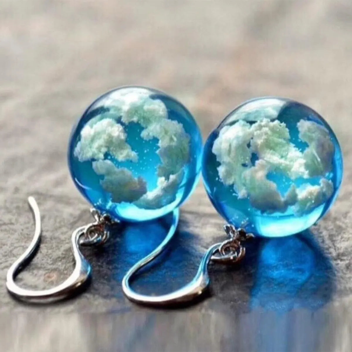 Women’s opal earrings-1 Pair Vintage Style Clouds Resin Ear Hook