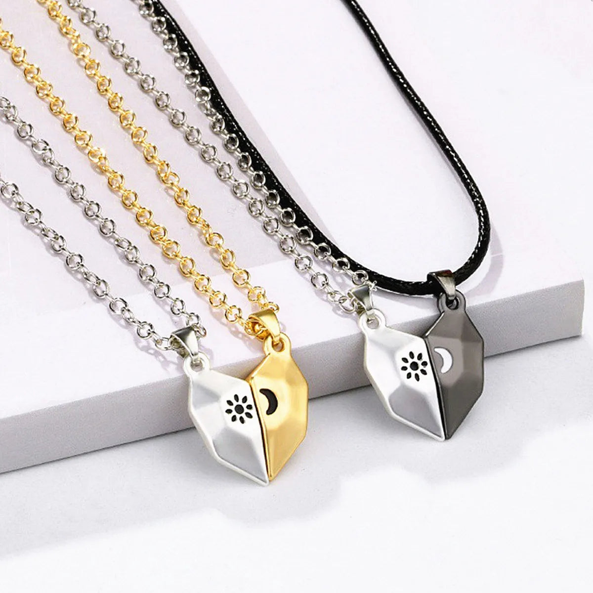 Women’s large pendant necklaces-Simple Style Heart Shape Alloy Plating Couple Pendant Necklace