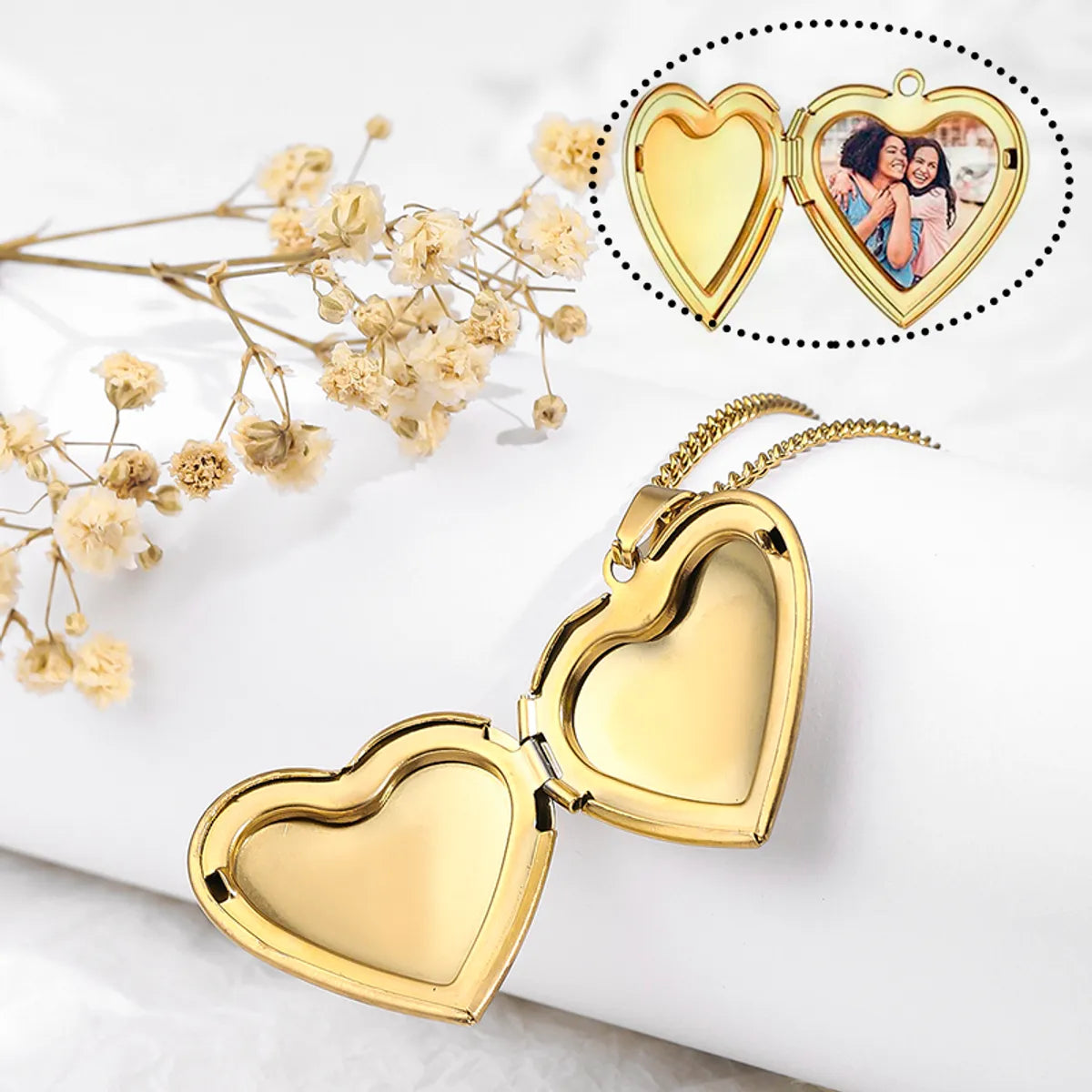 Women’s elegant gold necklaces-Stainless Steel Vintage Style Classic Style Square Oval Heart Shape Plating Pendant Necklace