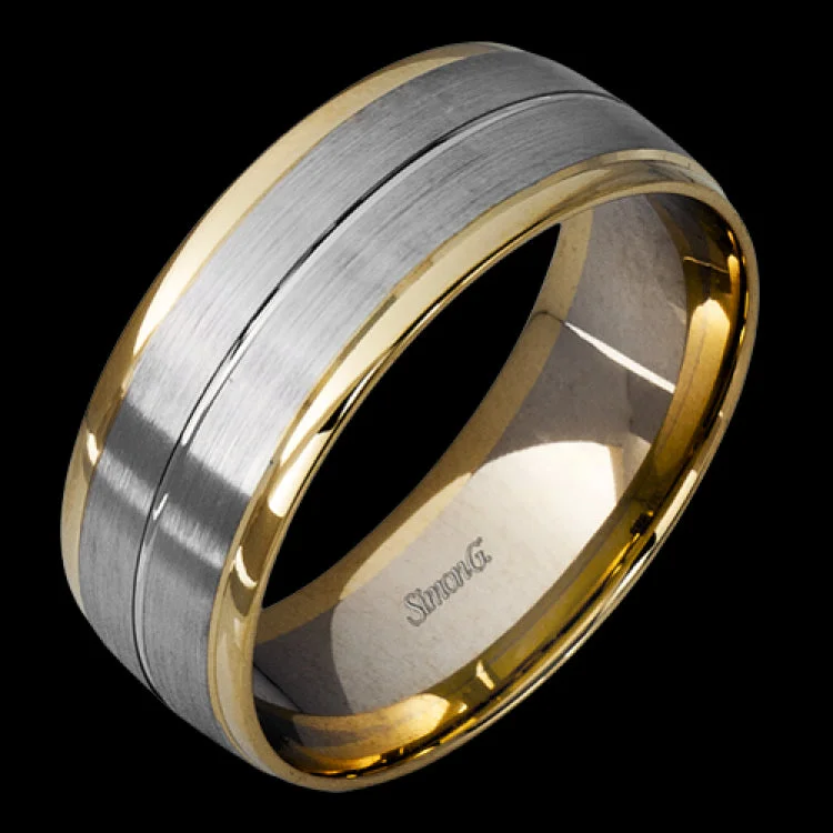 This memorable two-tone men's wedding band features double columns of matte white gold outlined with a sleek outline of yellow gold.