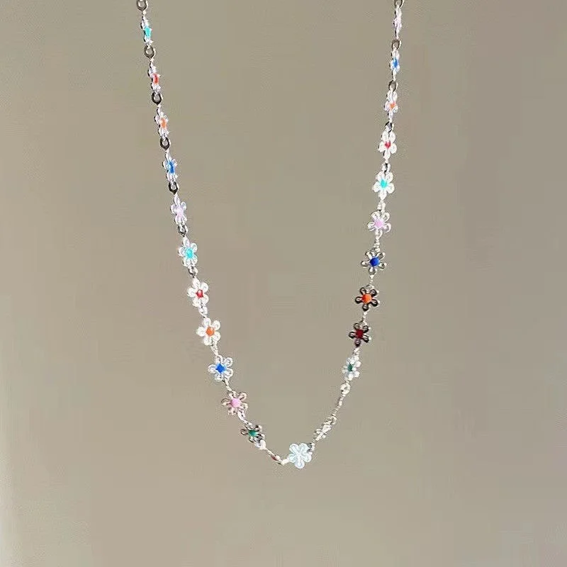 Colored Flowers Necklace