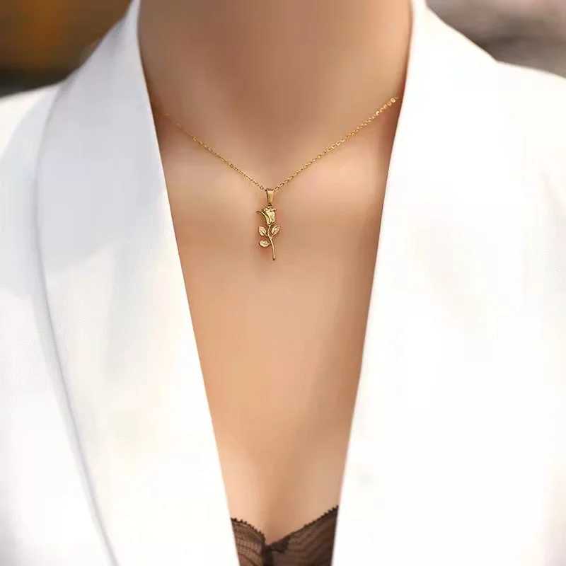 Jyh61 Necklace Gold Retro Three-Dimensional Rose