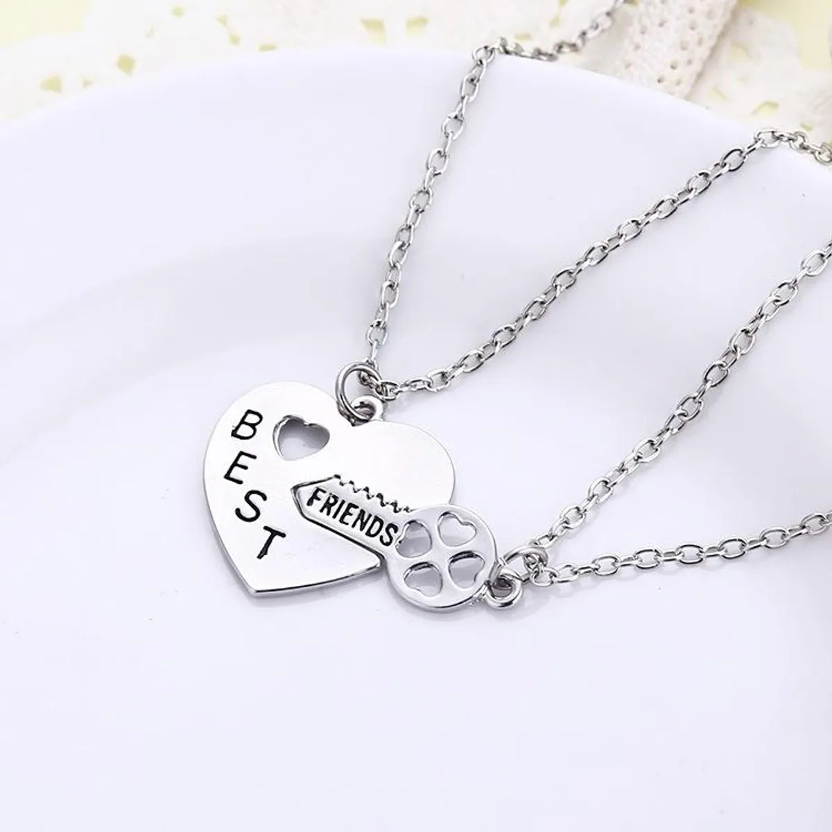 Women’s multi-layer necklaces-New Fashion Wild Heart Key Best Friends Best Friend Suit Necklace Wholesale