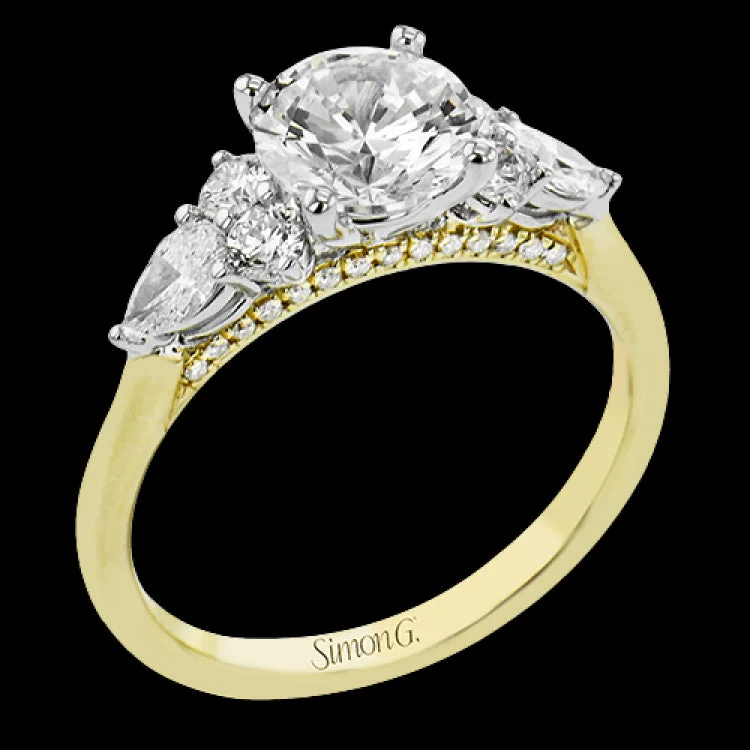 LR2563 ENGAGEMENT RING